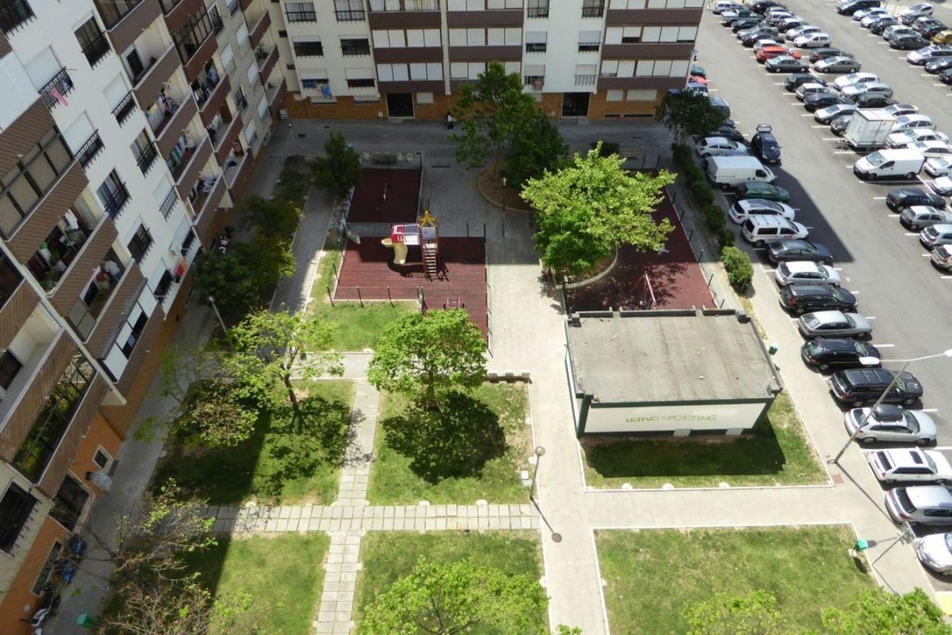 Be Local - Apartment With 2 Bedrooms In Infantado In Loures Bagian luar foto